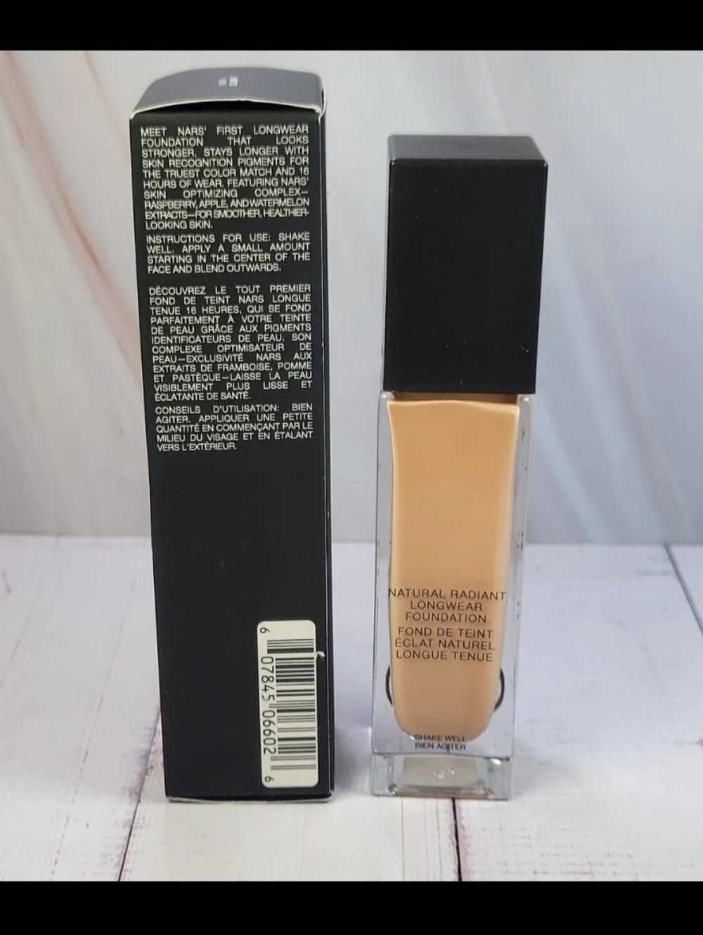 NARS Natural Radiant Longwear Liquid Foundation BNIB